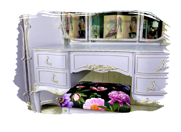 Paint for furniture in Ireland and UK – Newcolours Upcycling Paint with excellent coverage and smooth finish.